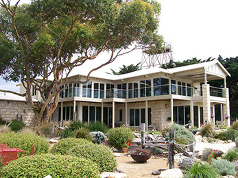 Clifftop home in Portsea by mj Doyle Design